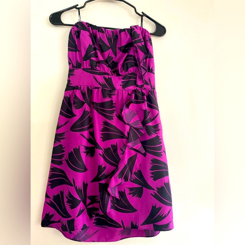 Vintage Guess Strapless Mini Dress with Ruffle Detail Size 6